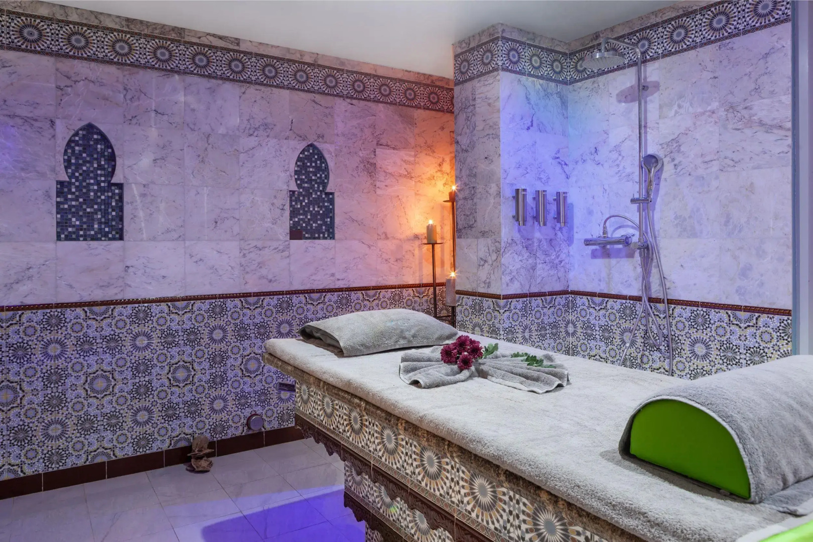 Отель DoubleTree by Hilton Dubai Al Jadaf