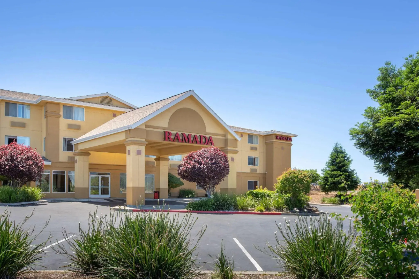 Holiday Inn Express Redding North by IHG
