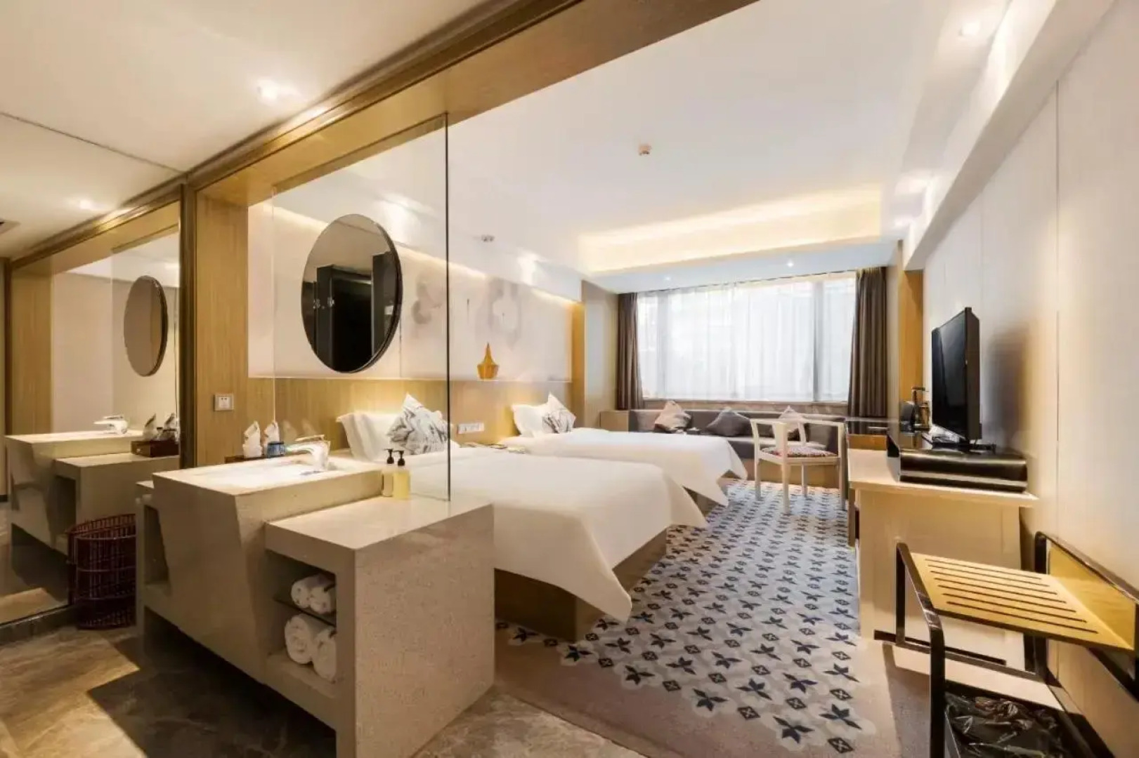 Paco Hotel - Guangzhou Tianpingjia Metro Branch