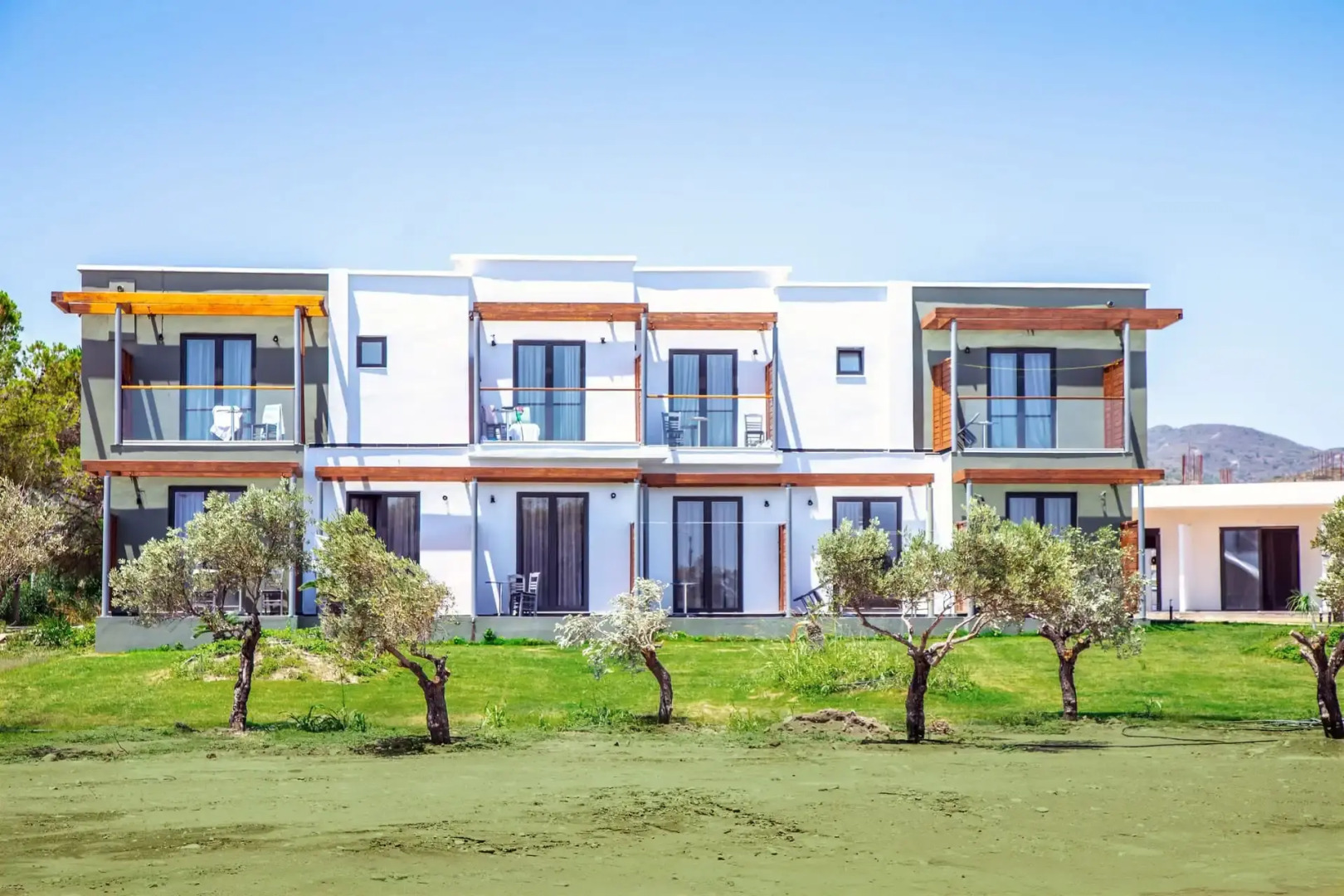 Gennadi Seaside Resort