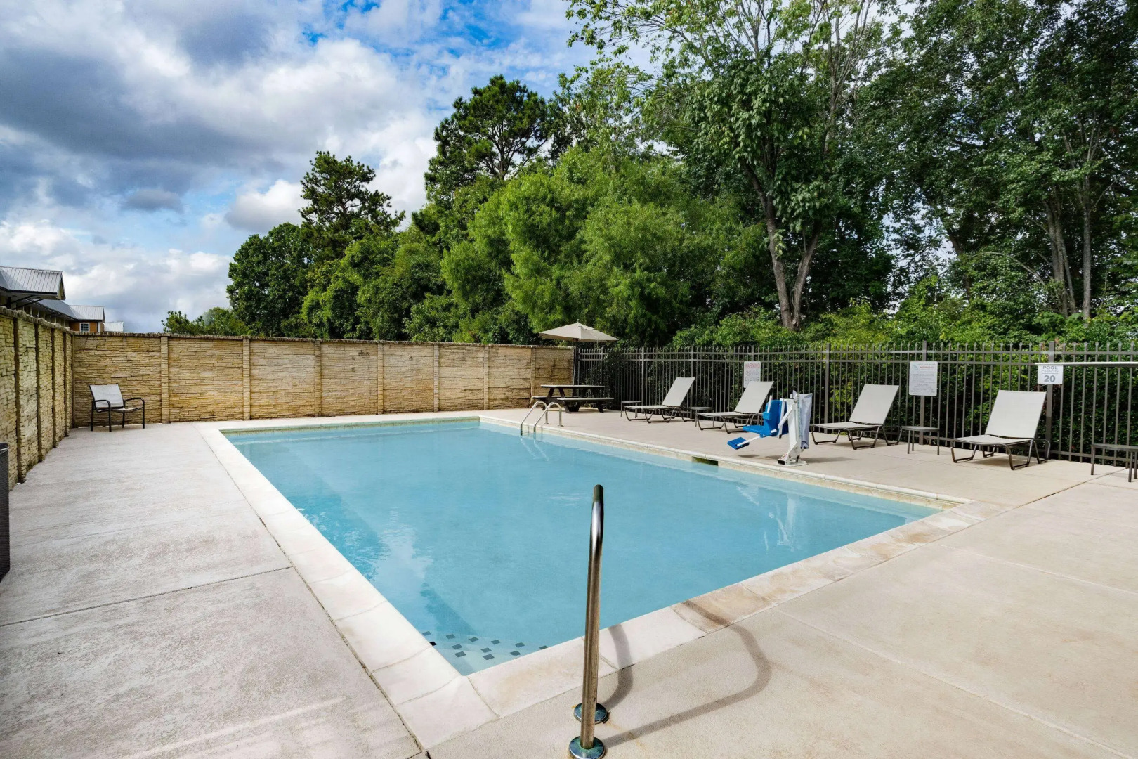 La Quinta Inn & Suites by Wyndham Chattanooga - East Ridge