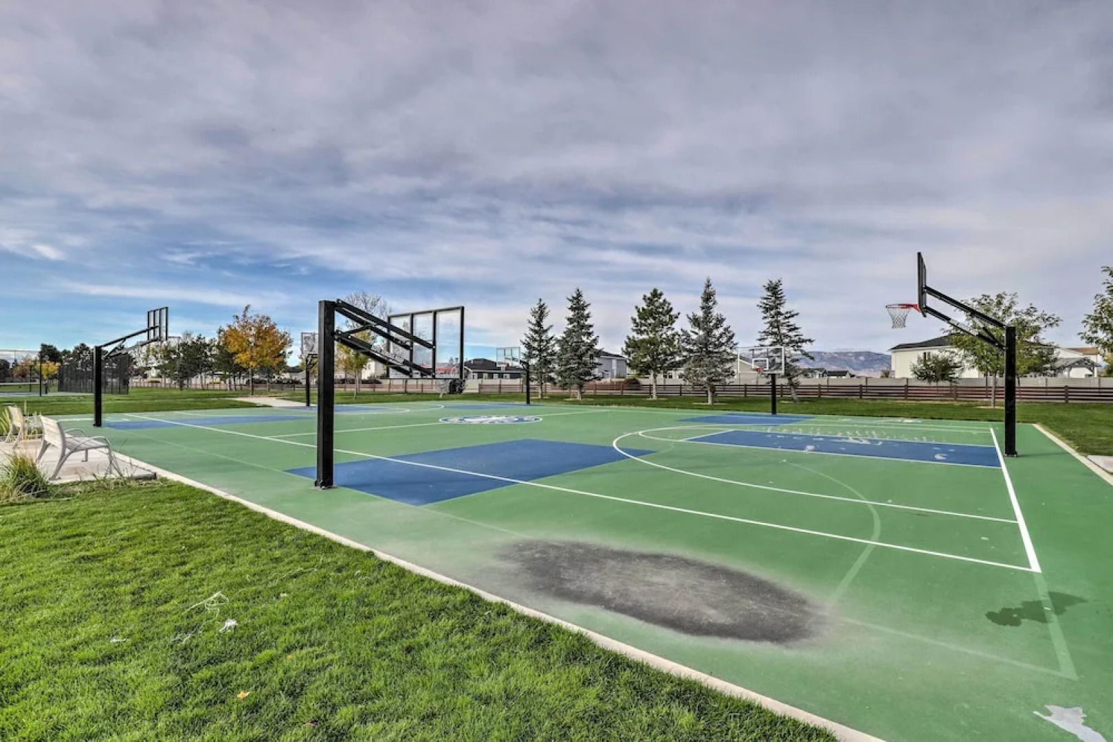 Lovely Vineyard Getaway < 1 Mi to Utah Lake!