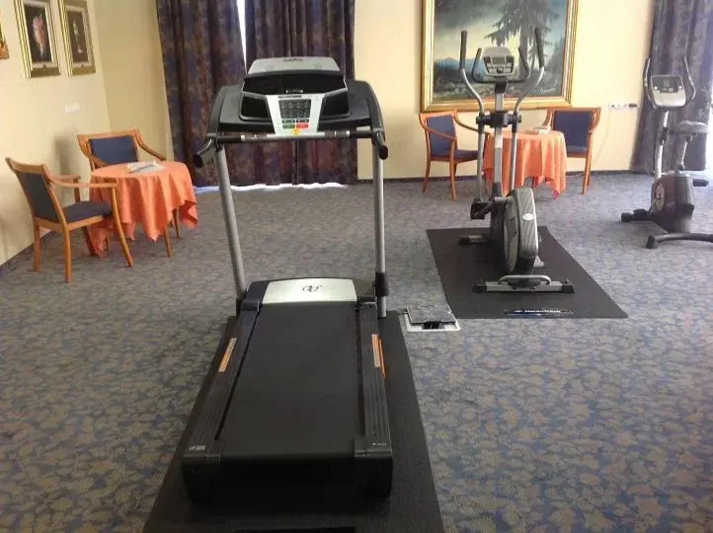 Business Hotel Semiramis