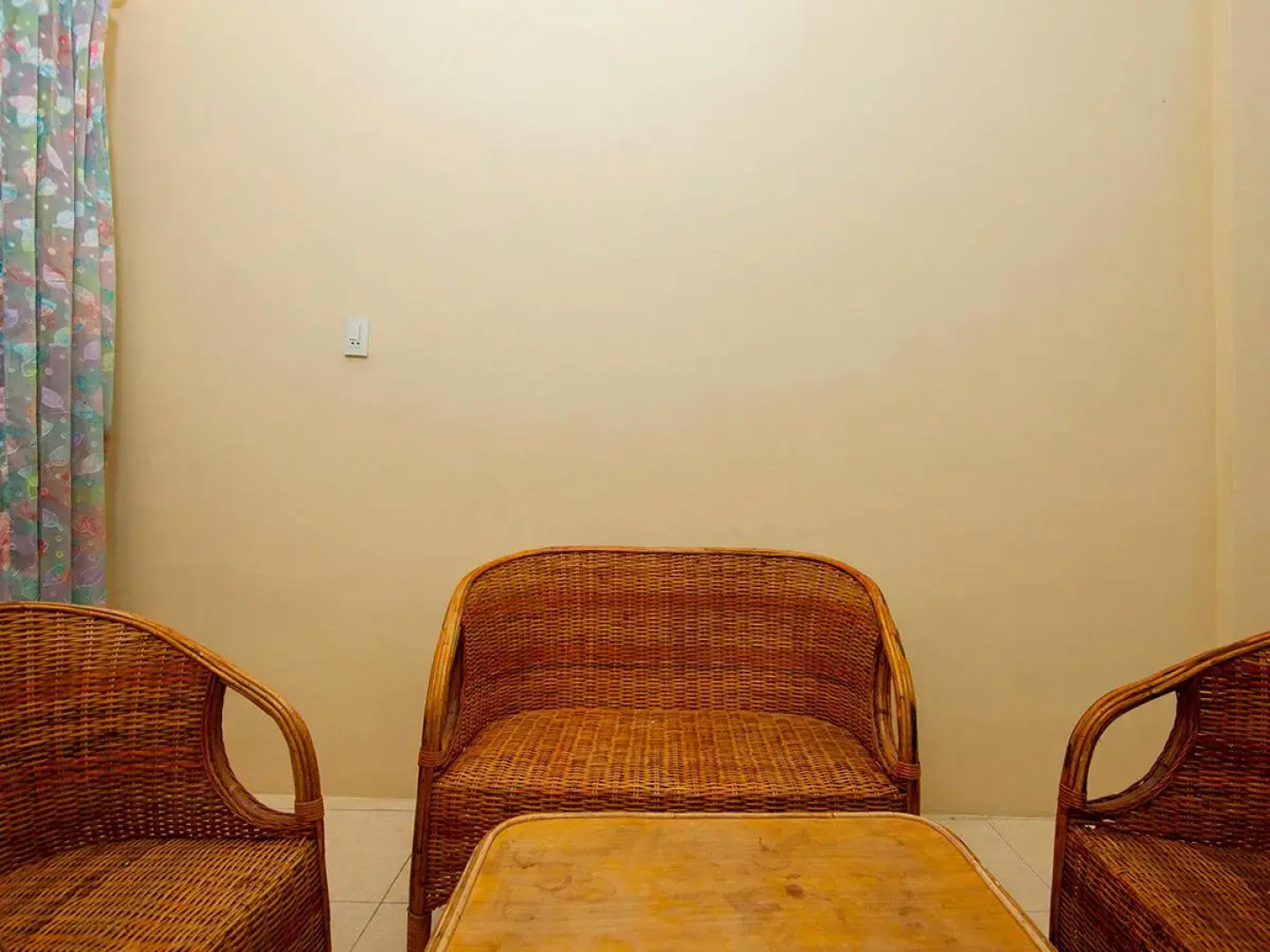 SPOT ON 2076 Hotel Stadion