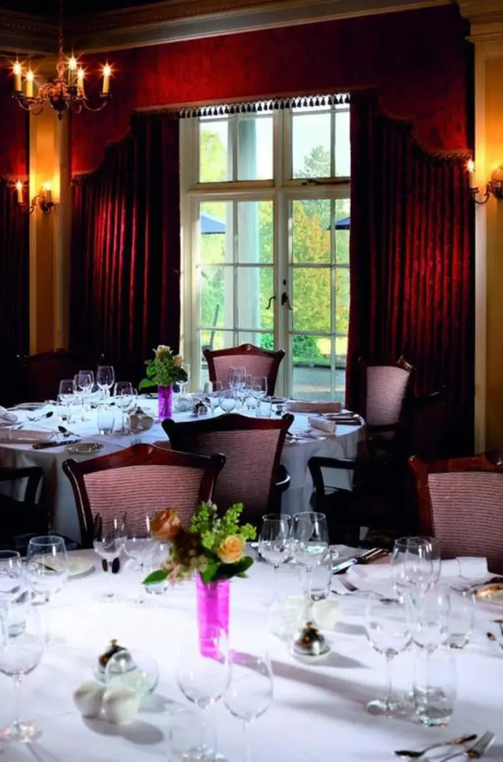 Macdonald Leeming House