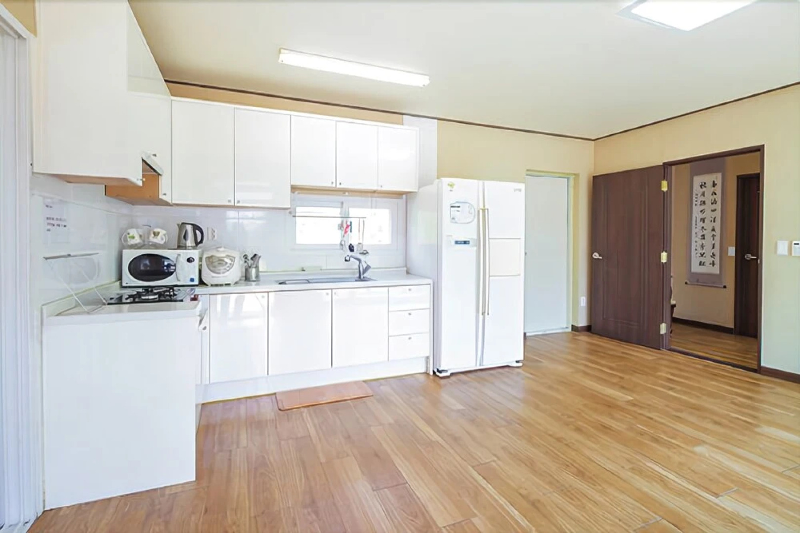 Pocheon Ant Village White House Pension