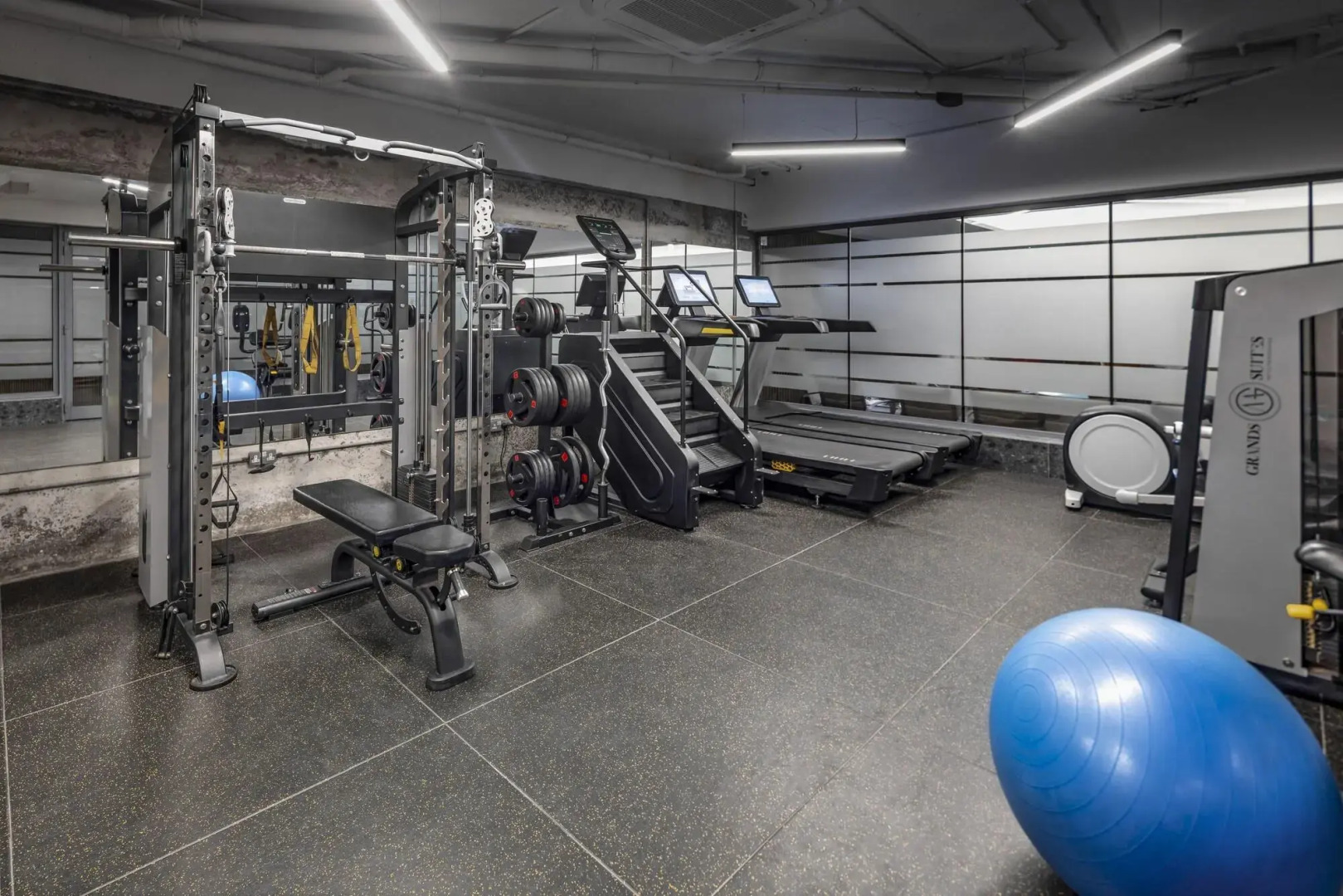 Grands Suites Hotel Residences & SPA