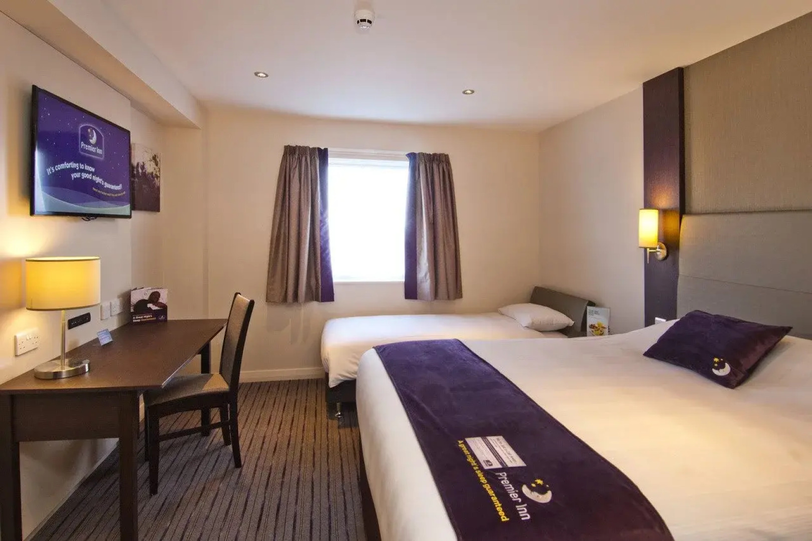 Premier Inn Exeter (M5 J29)
