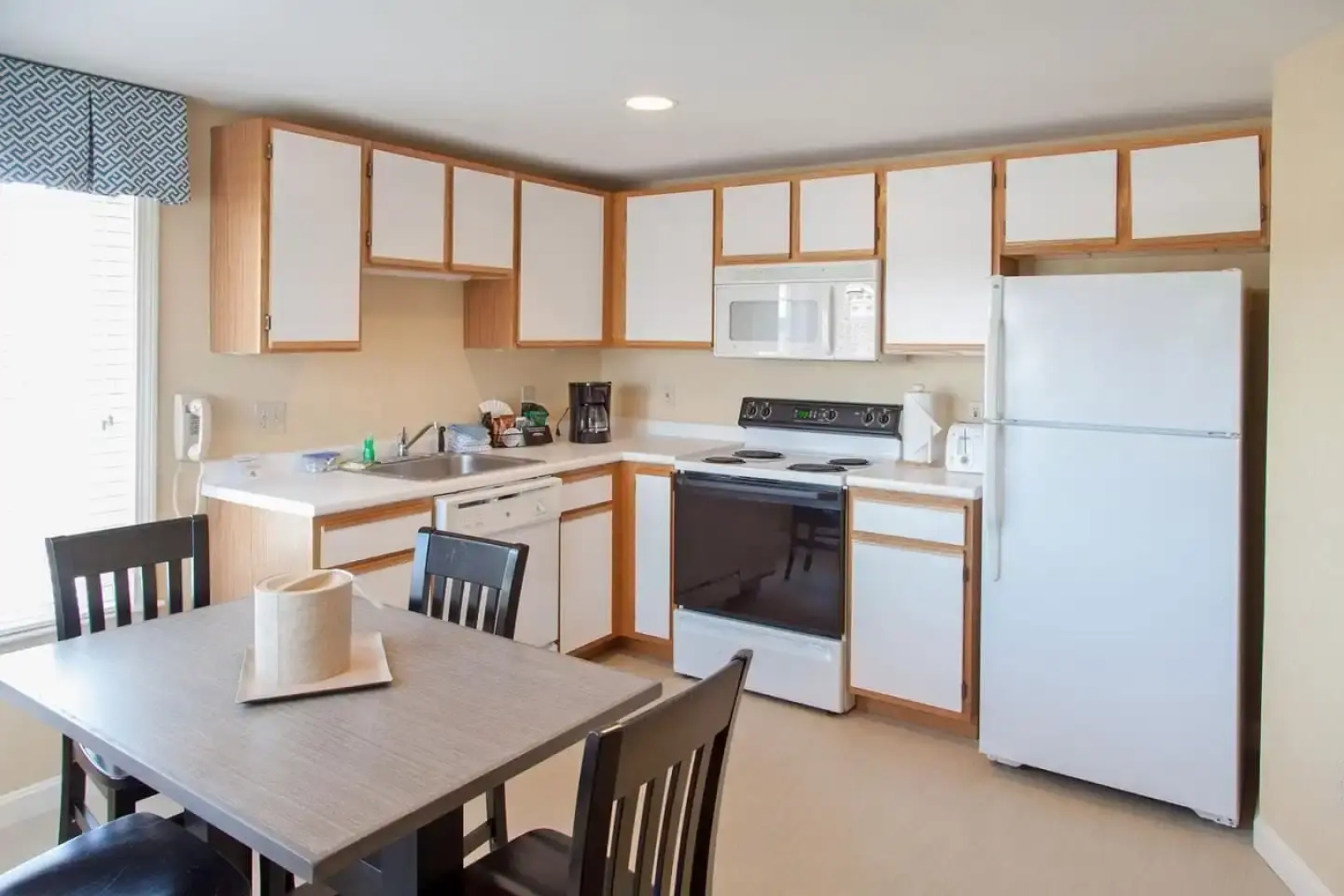 Riviera Beach Resort