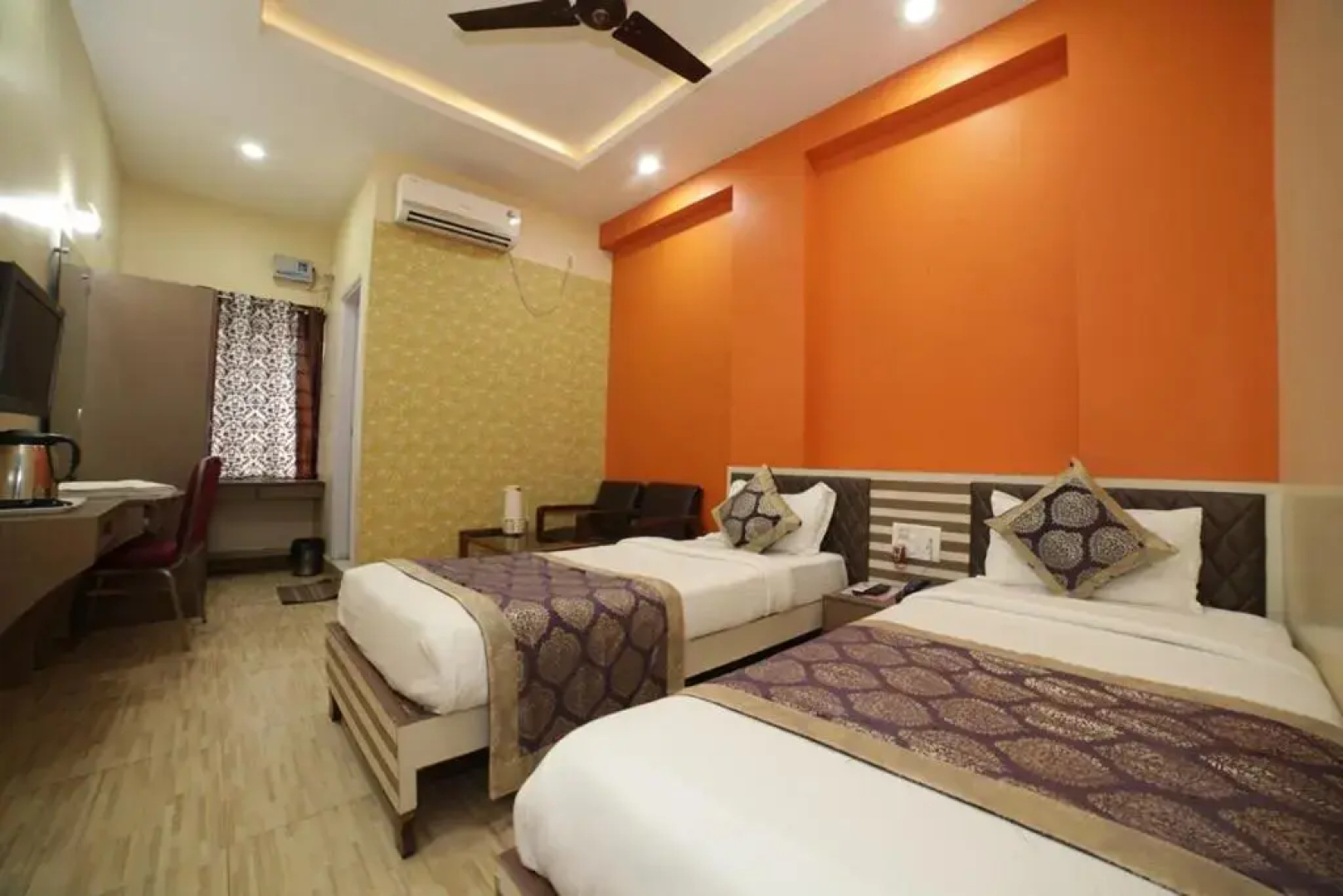 Hotel Satkar