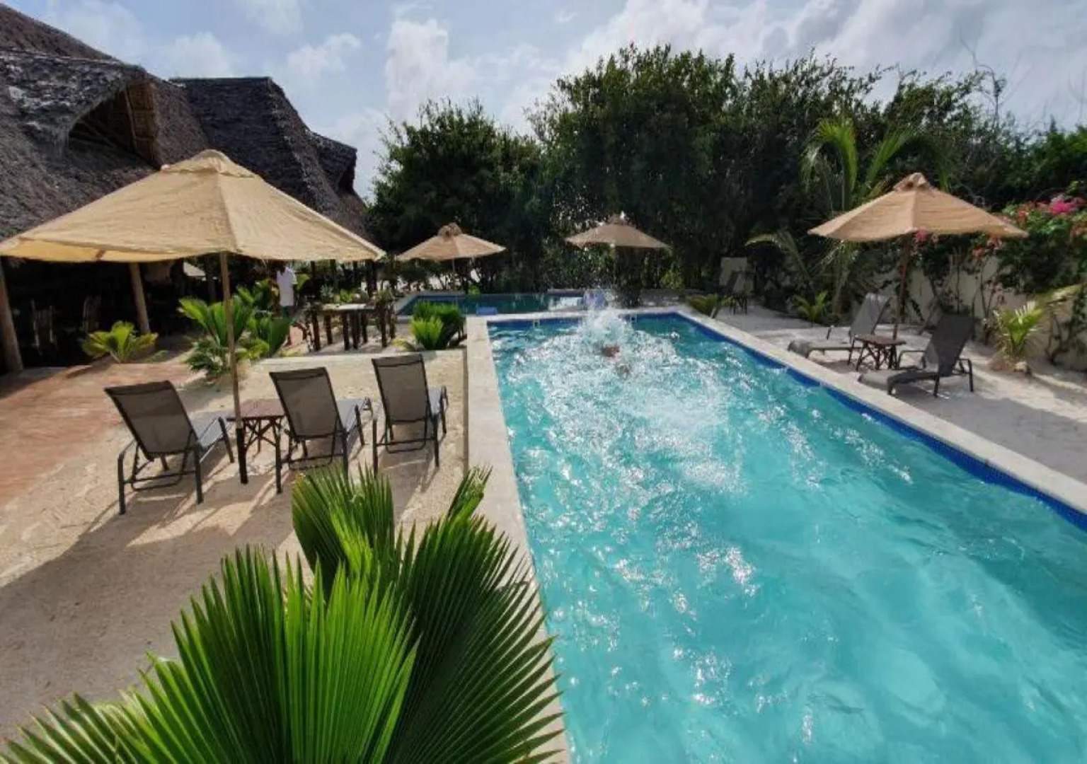 Sunshine Bay Hotel Zanzibar