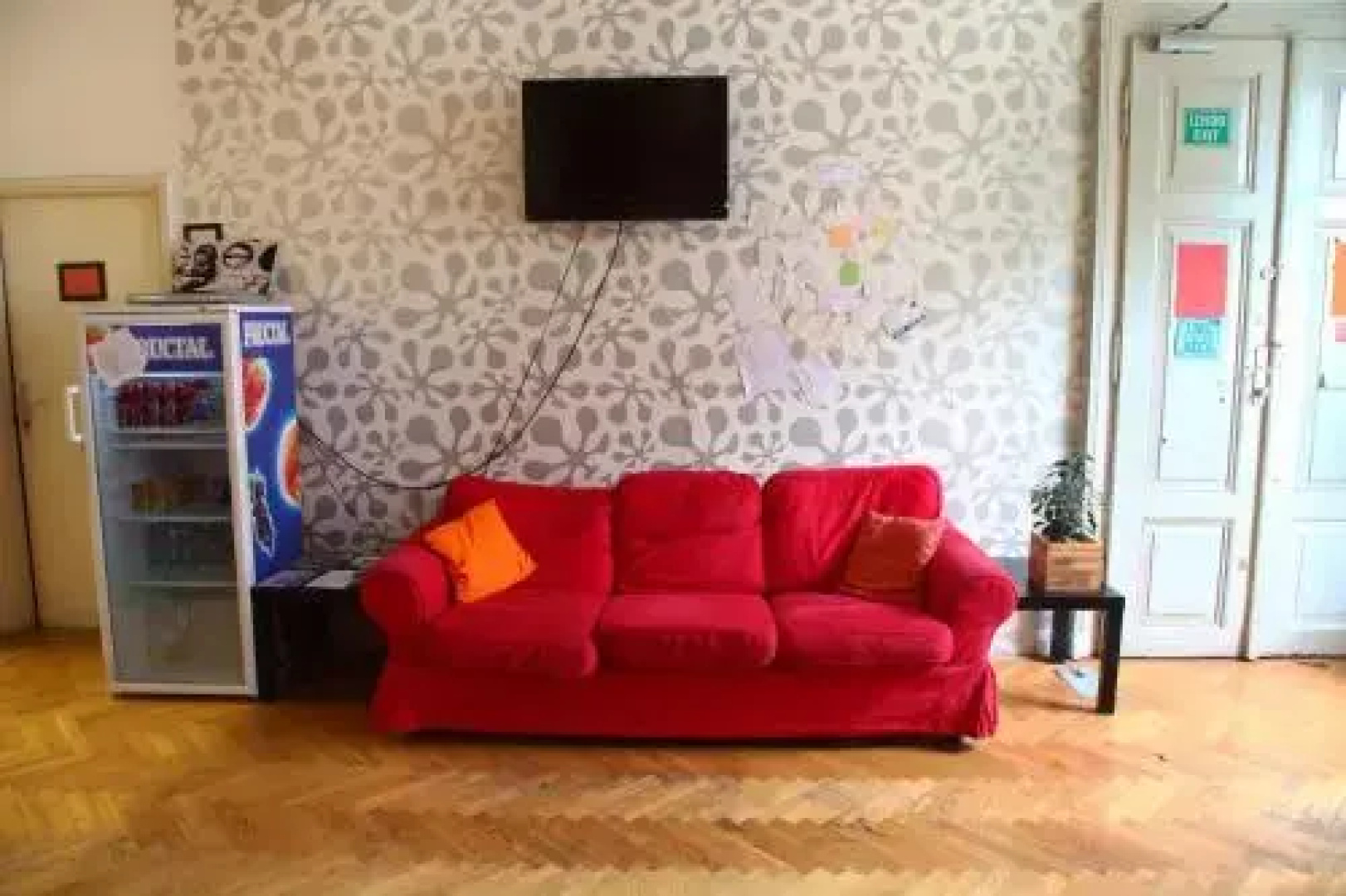 Zeppelin Hostel
