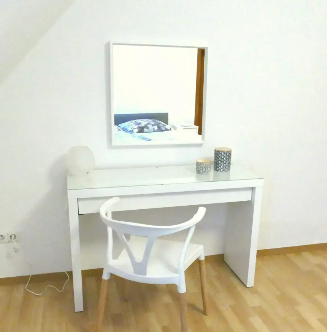 Daun Under (Adults Only)