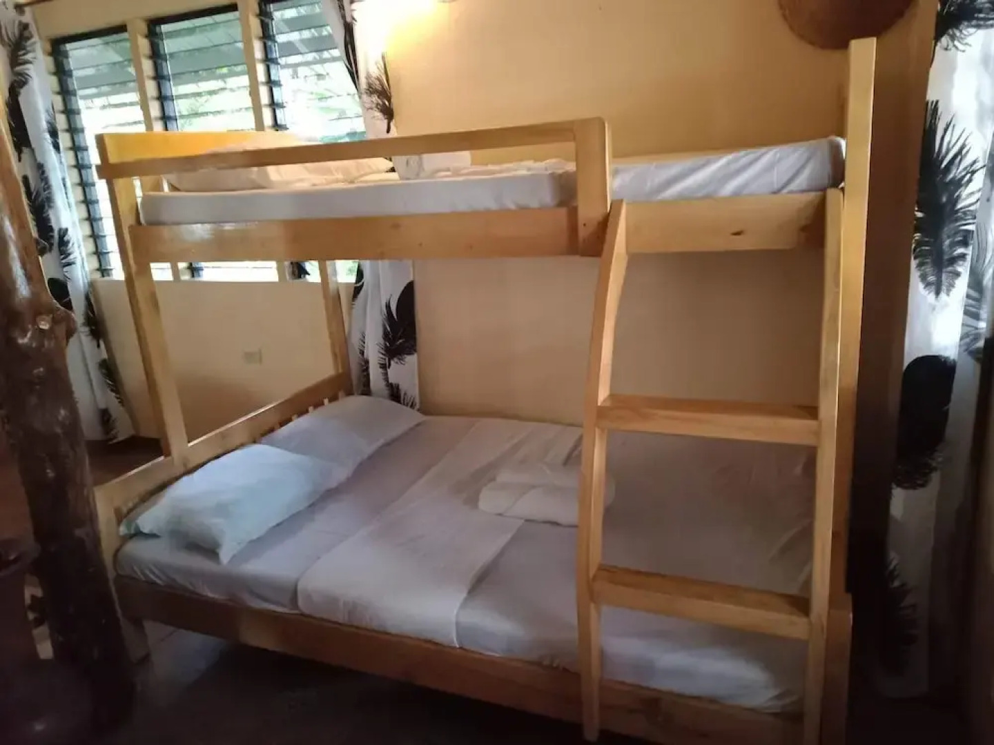 Mlb Beachfront Apartment