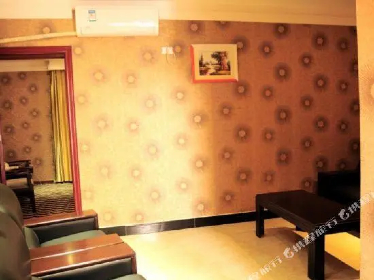 Xinling Business Hotel