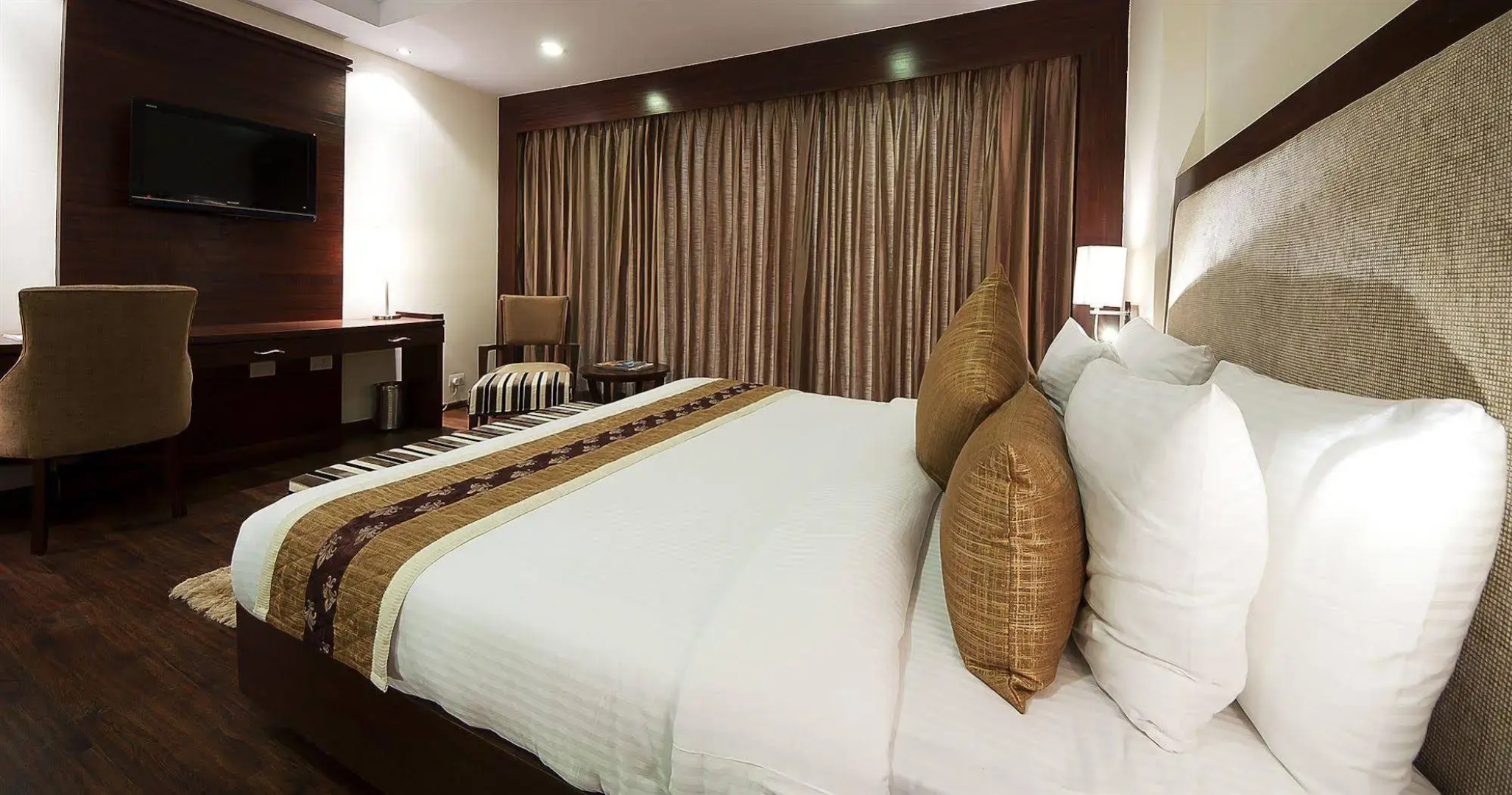 The Golden Palms Hotel & Spa