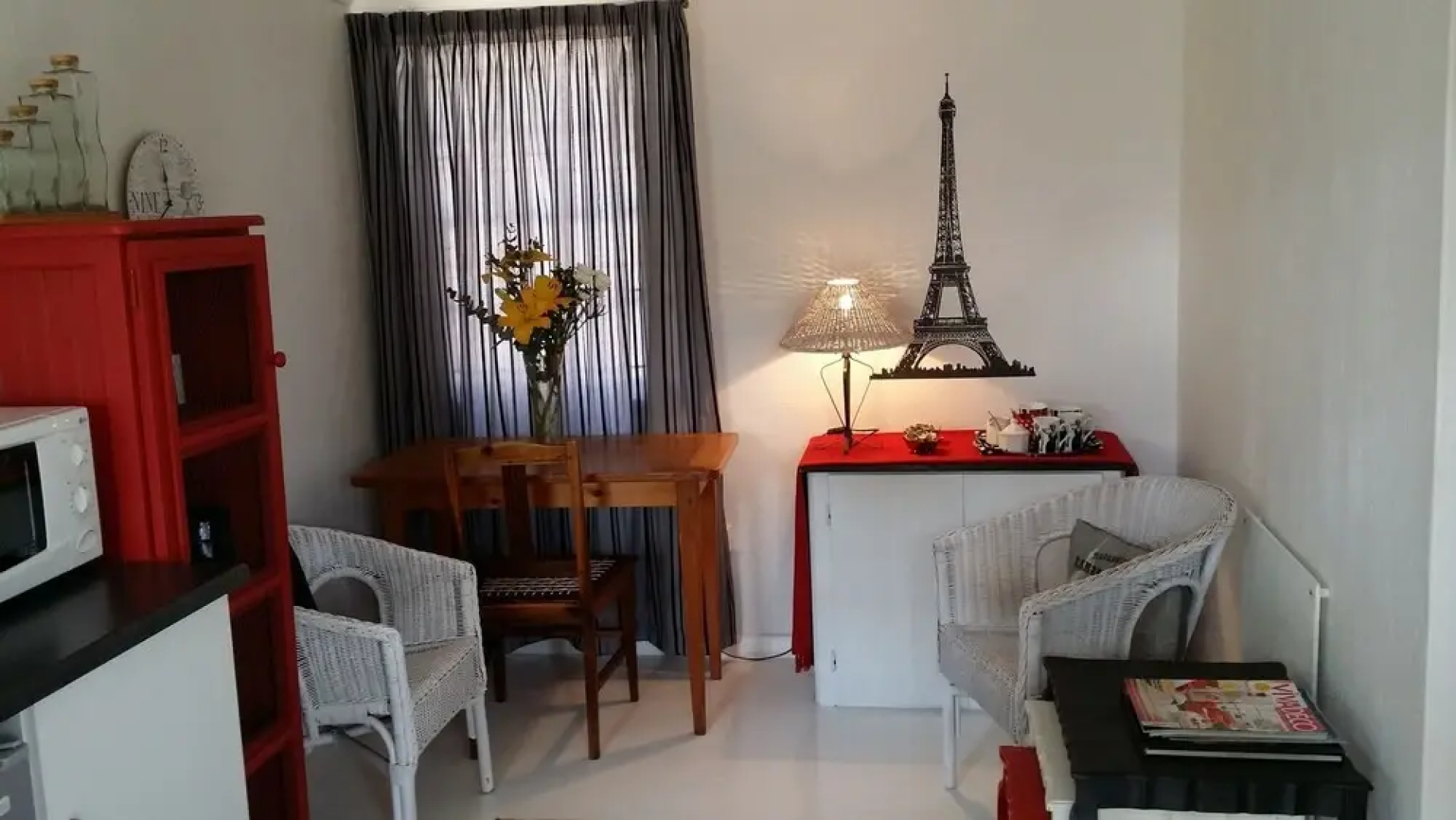 Nostalgia Self Catering Guest House