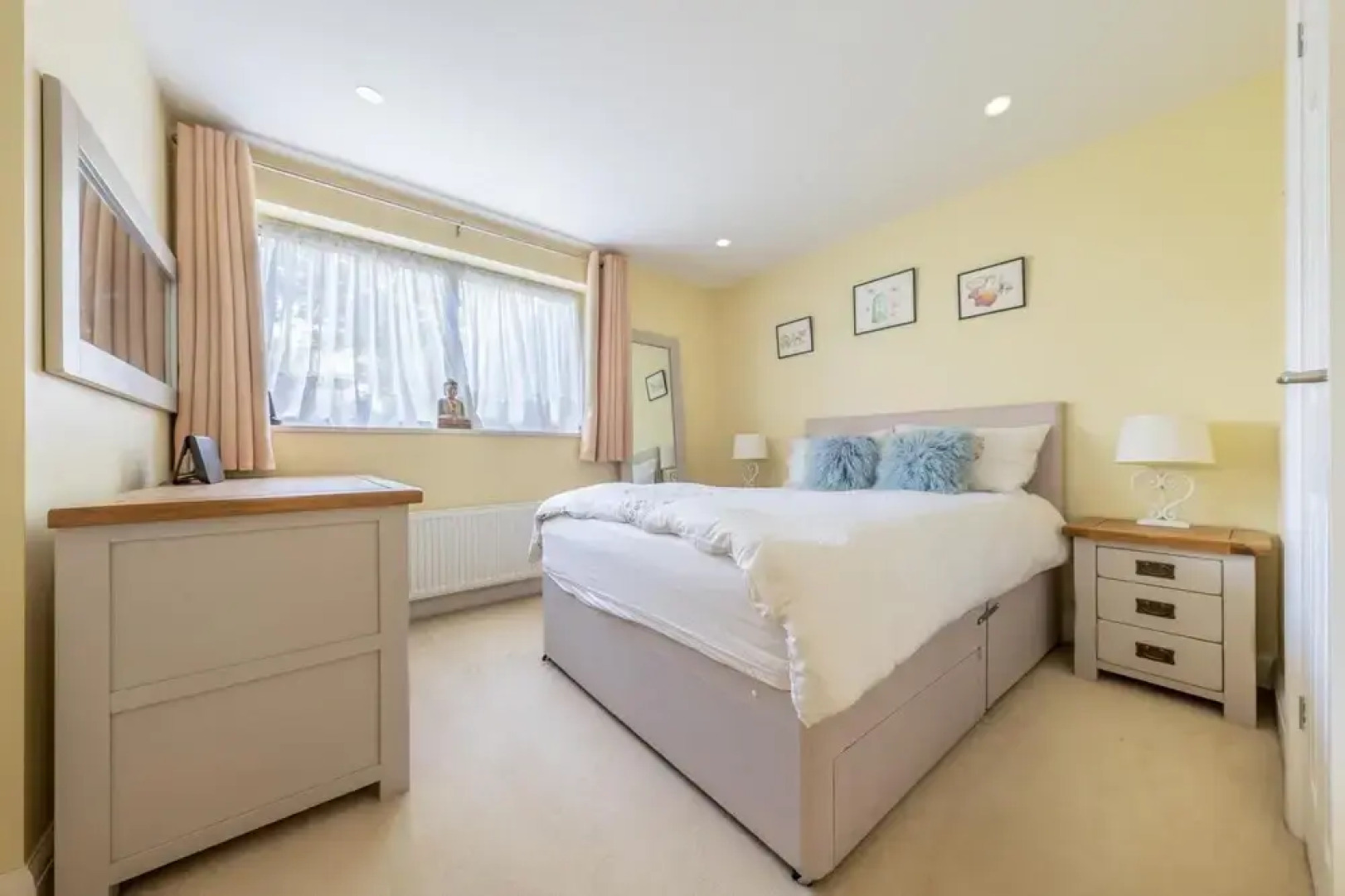 NEW 3BD Flat in the Heart of Bushey