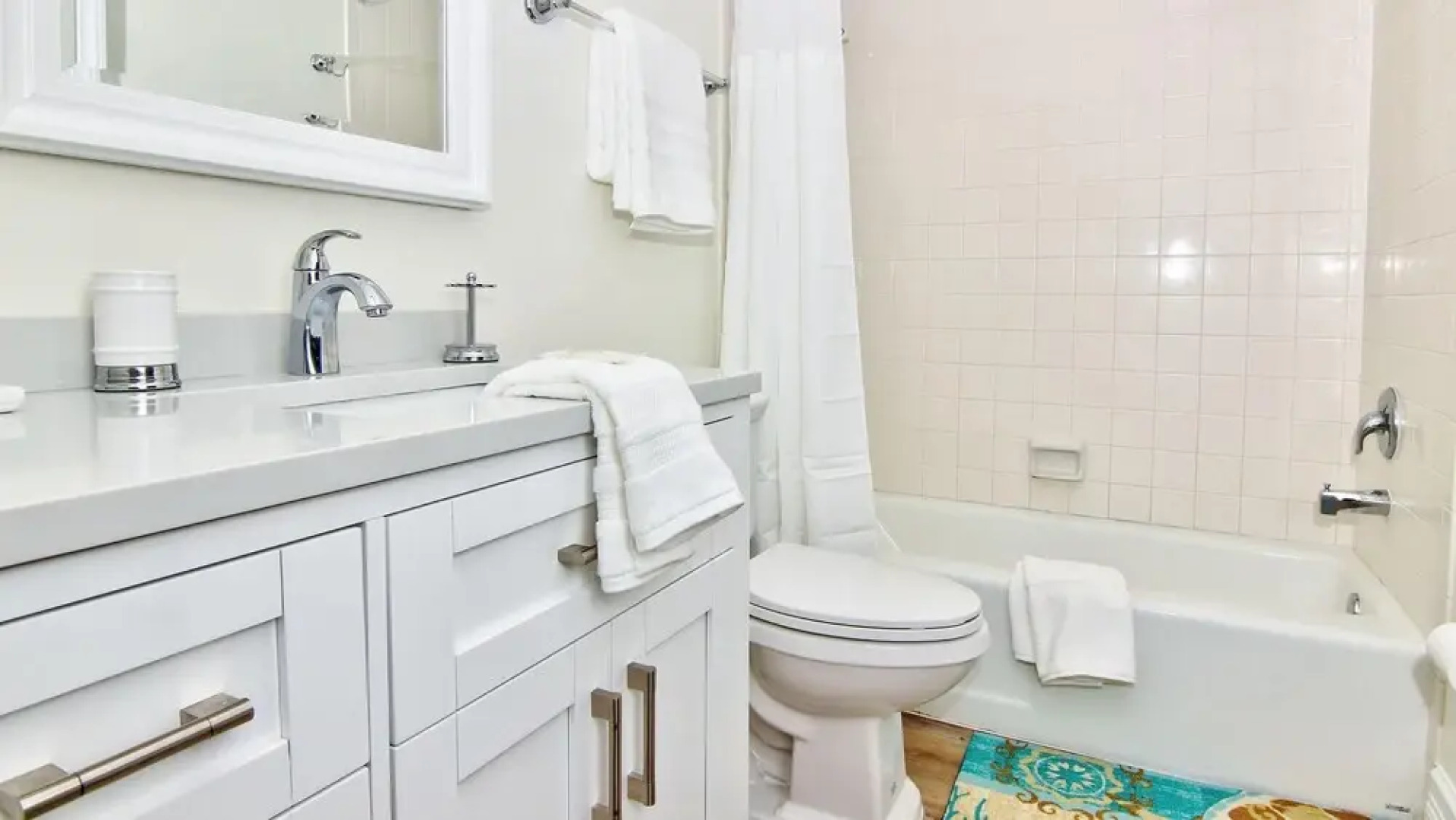 Sea Oats 307 by Teeming Vacation Rentals