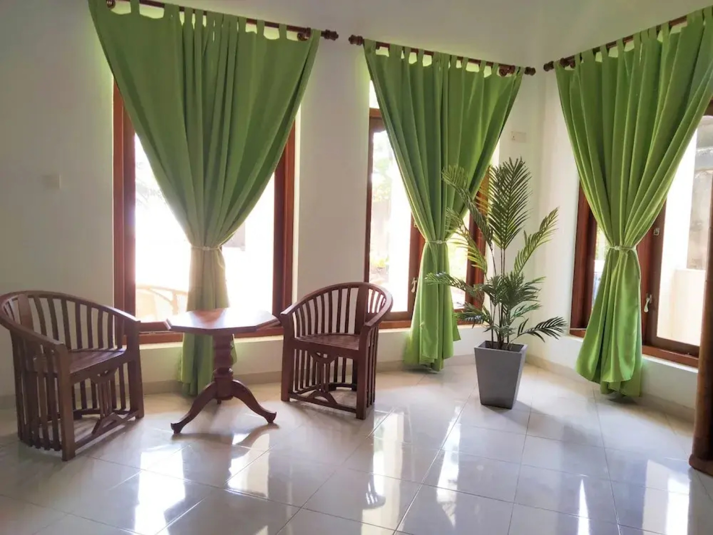 Moragalla Beach Home Guesthouse (Newly opened hotel)