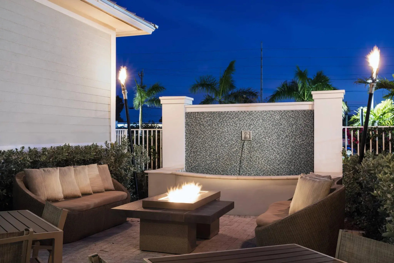 Courtyard by Marriott Faro Blanco Resort