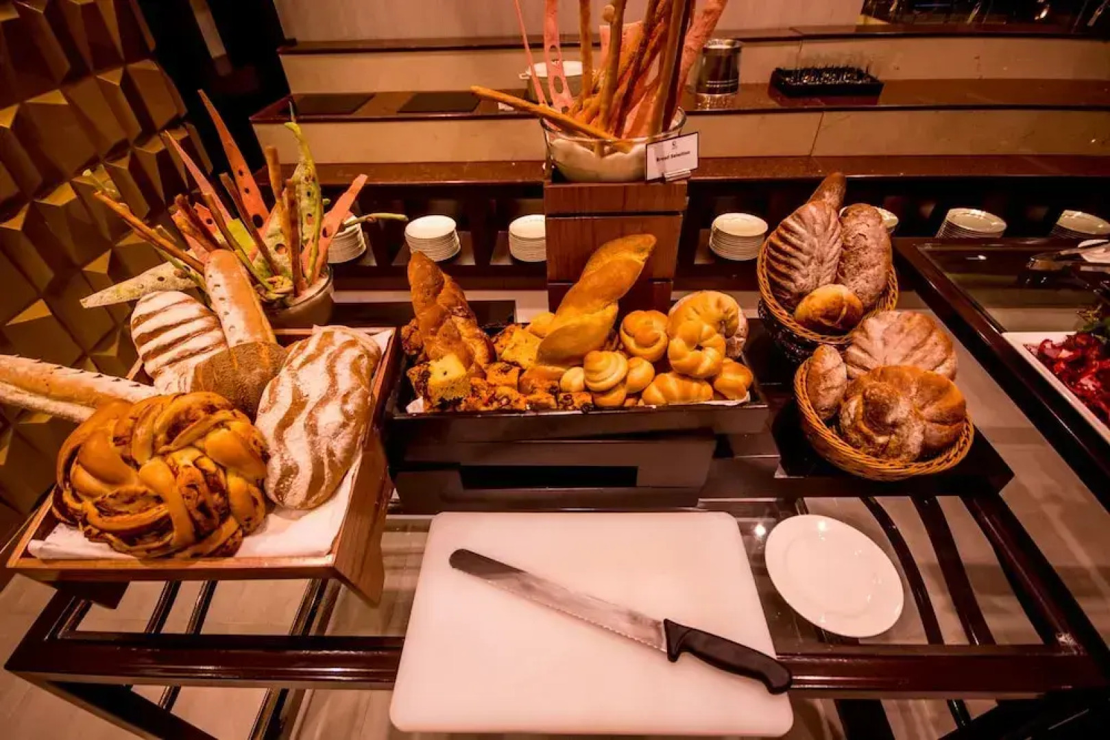 Carnelian Glory Bower Hotels