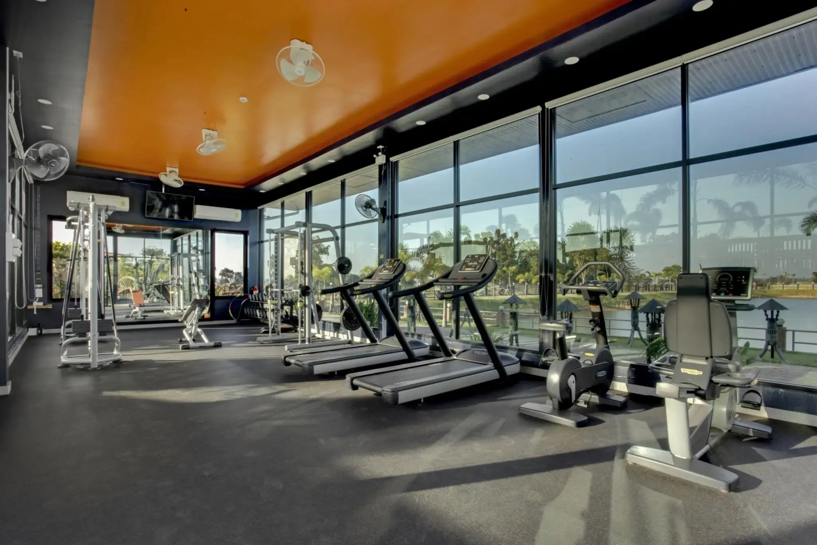 Infinity See Sun Resort