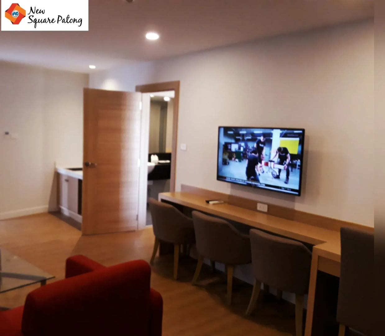 New Square Patong Hotel