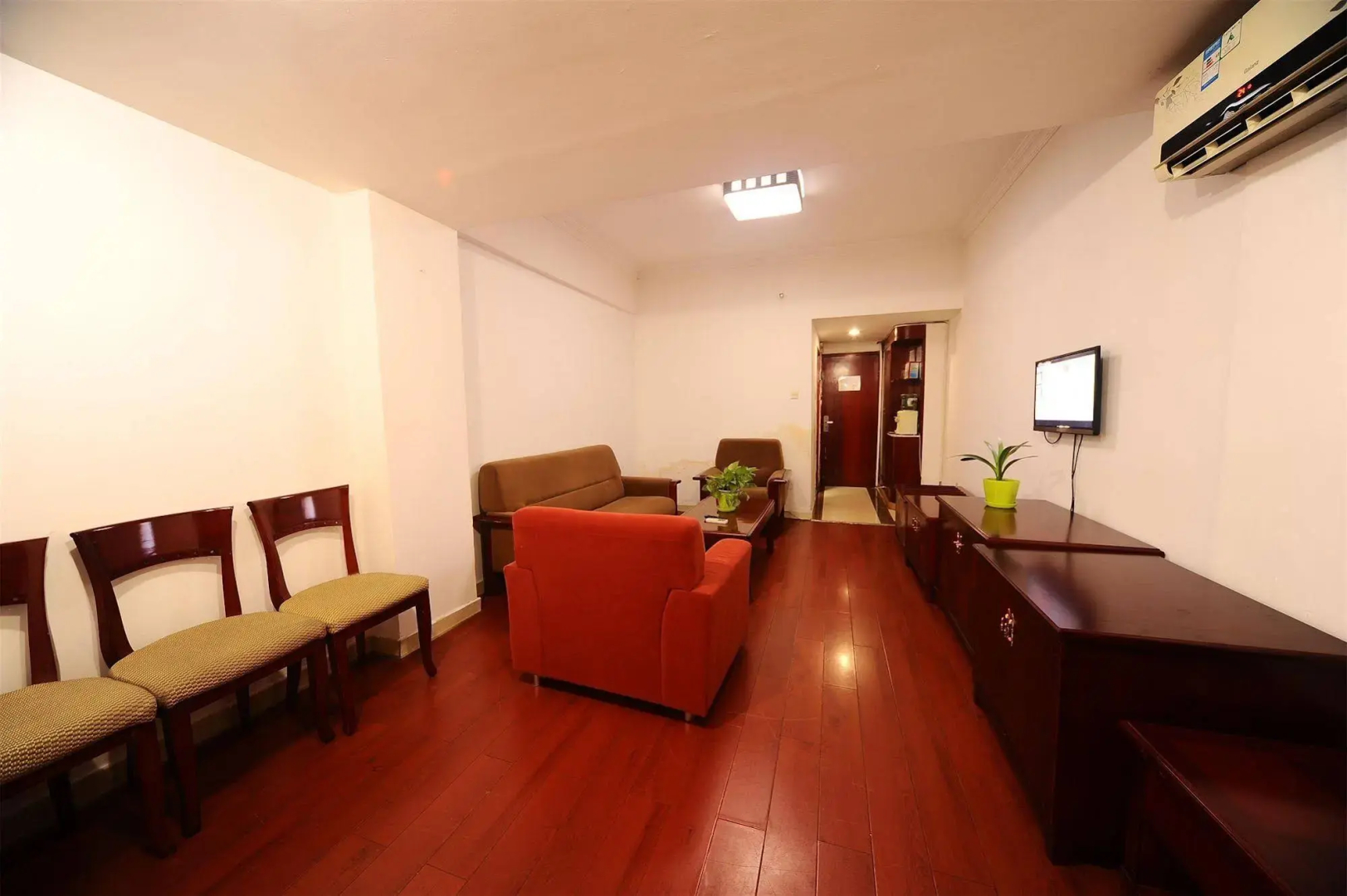 Junshan Hotel