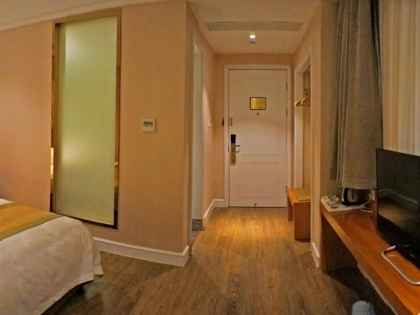 GreenTree Inn YanCheng BinHai OuBaoLiYa City Square Hotle