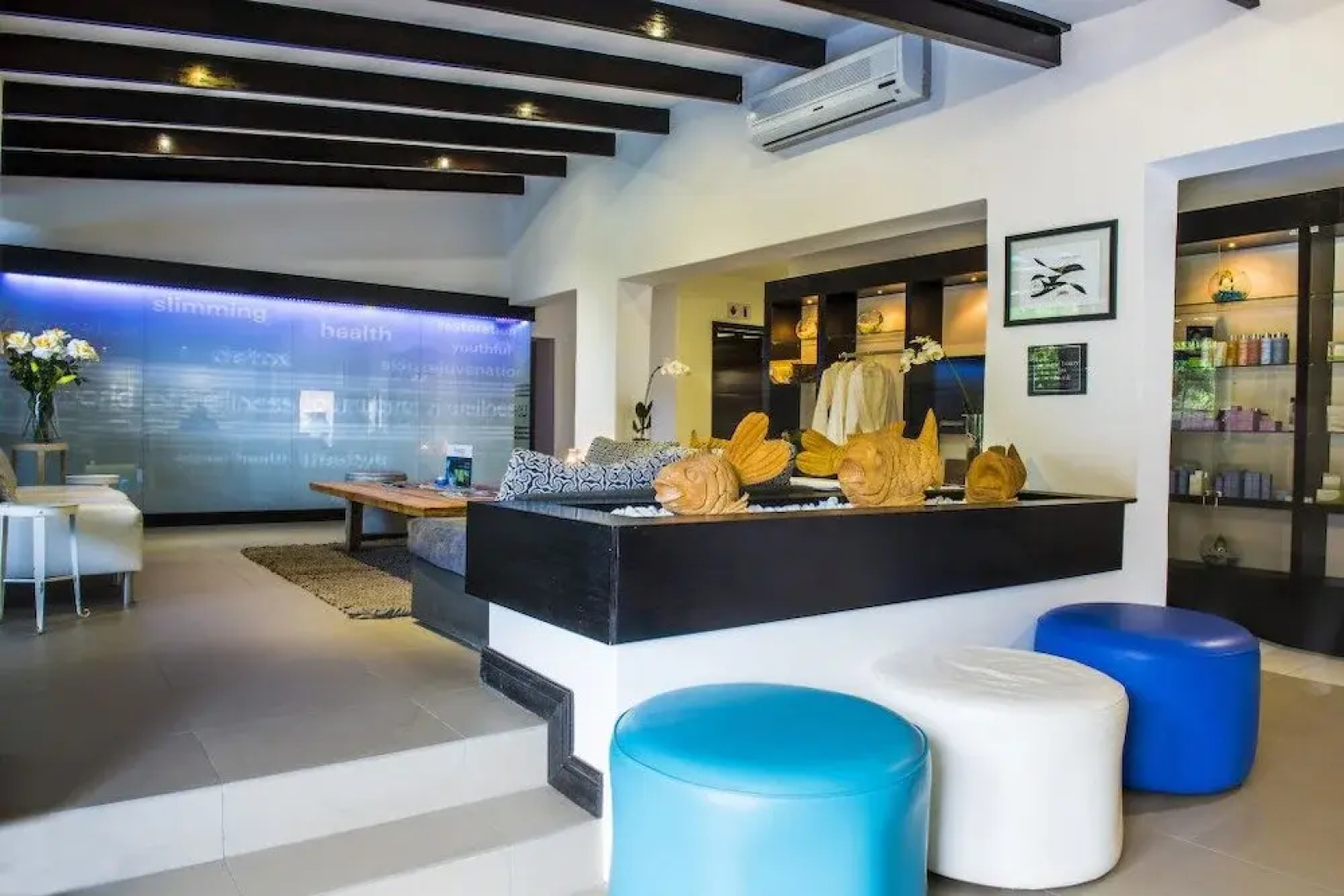 San Lameer Villa Rentals  10426