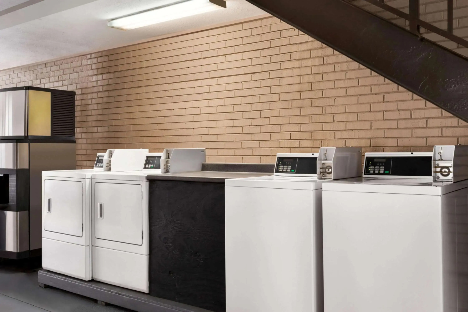 Super 8 by Wyndham Gulfport Airport NW/Near Biloxi