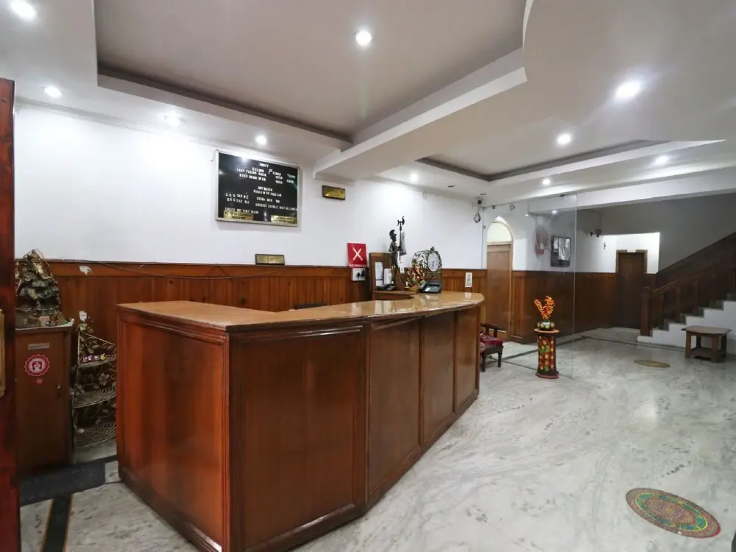 OYO 1820 Hotel Prim Rose