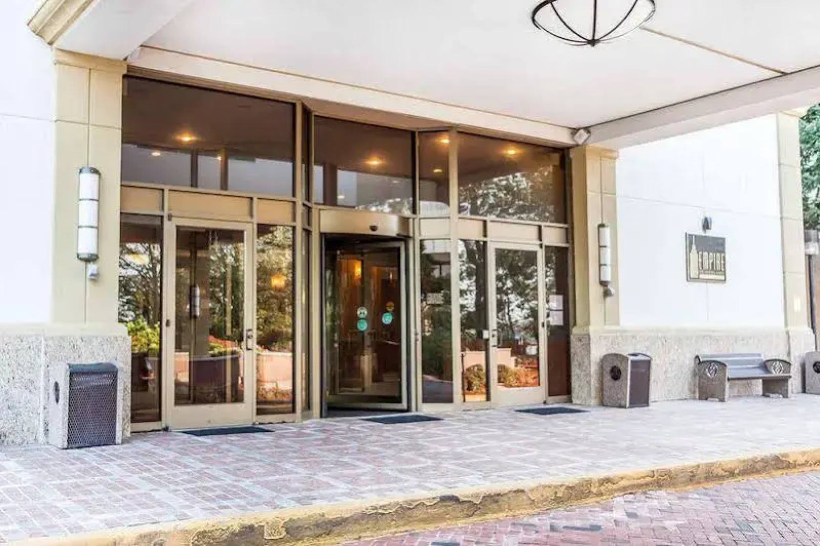 Clarion Hotel Empire Meadowlands