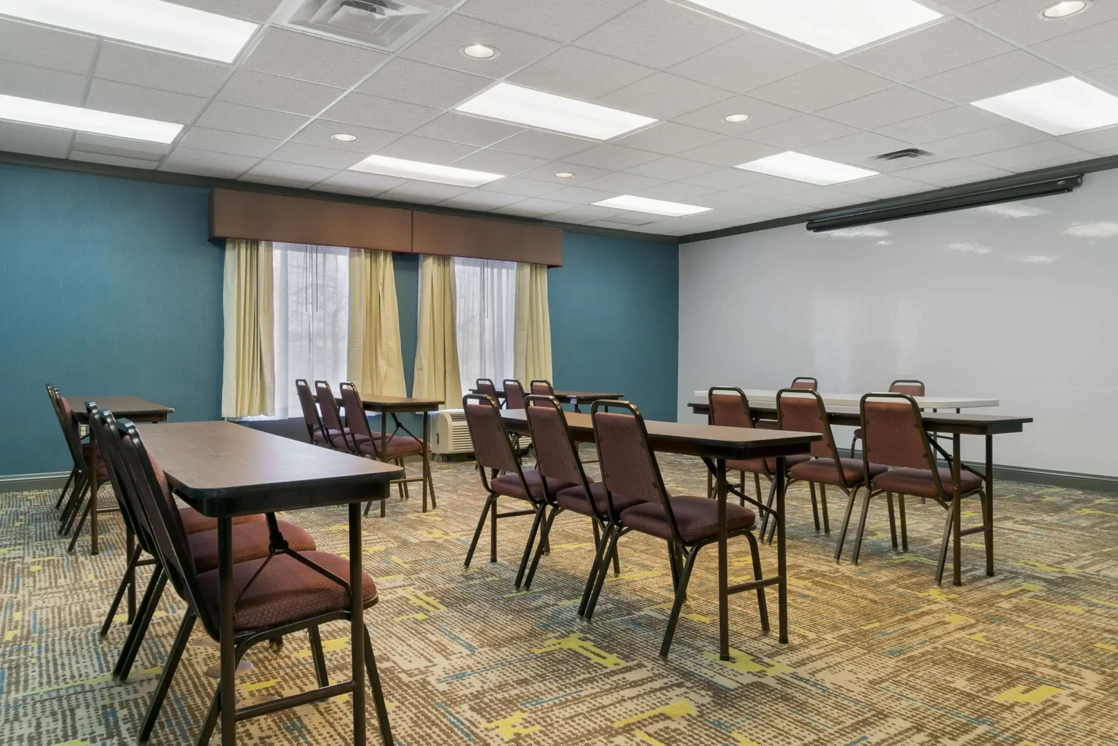 Comfort Inn & Suites Toledo North