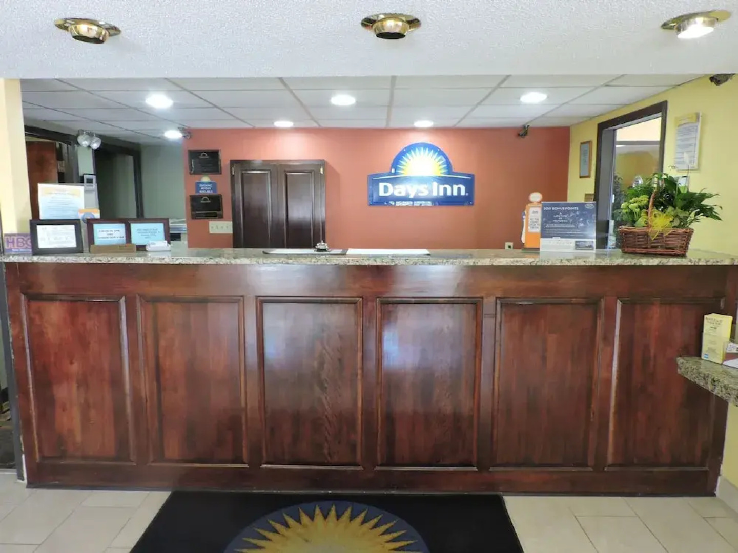 Days Inn Conover-Hickory