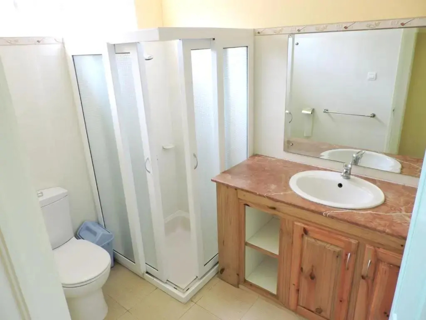 4 bedrooms villa at Blue Bay 550 m away from the beach with private pool enclosed garden and wifi