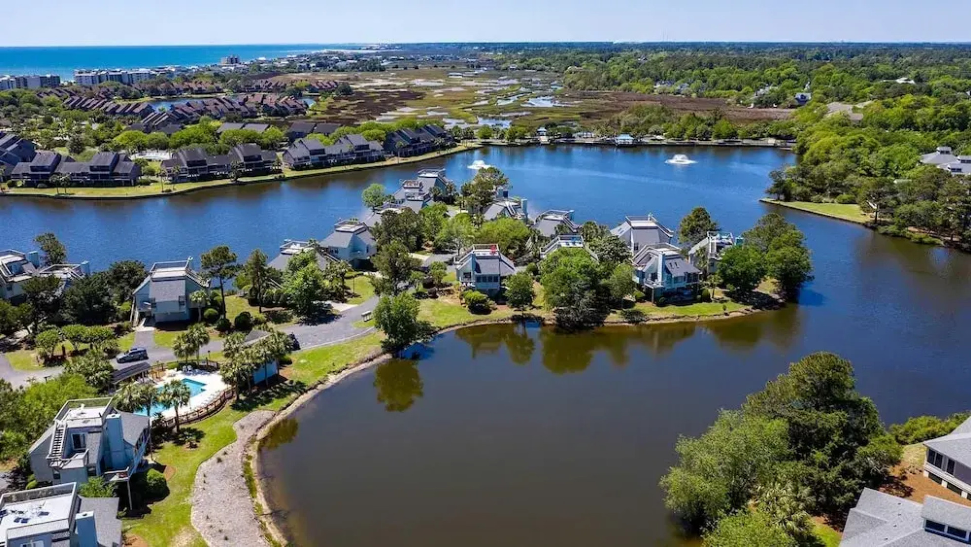 Spot Tail 3 Bedroom Villa