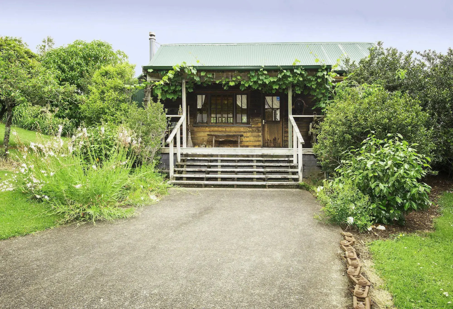 Vineyard Cottages