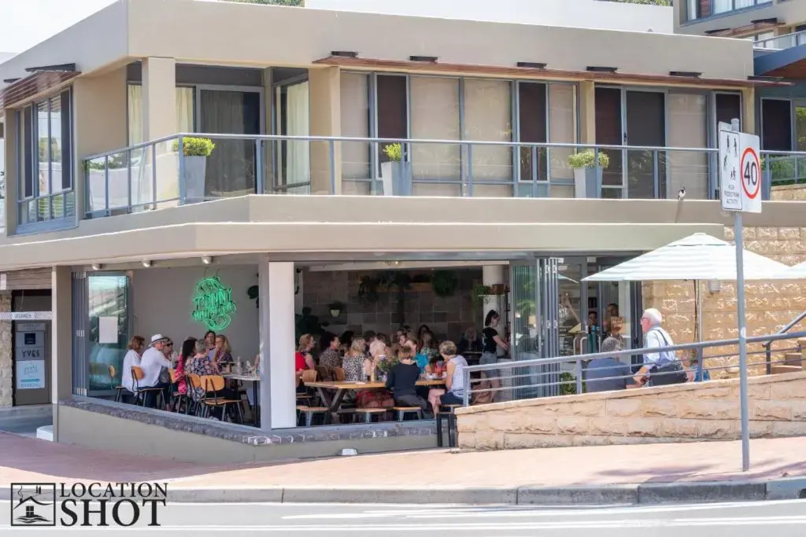 Central No/5 Luxury Apartment