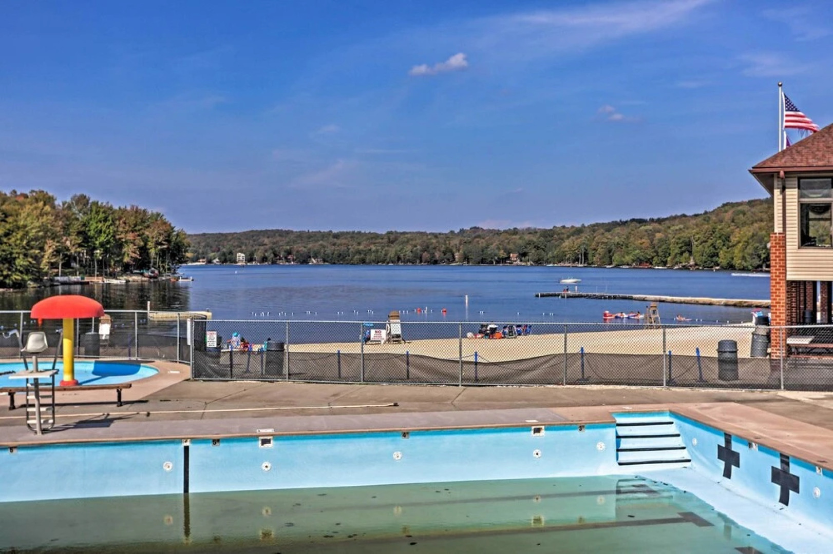 Airy Lake Ariel Home w/ Private Dock + Kayaks!