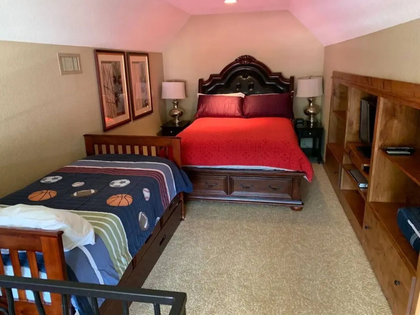 Spread Out In A Deluxe Suite En Suite Listed