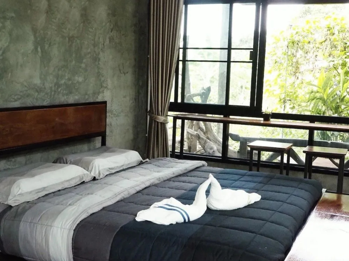 Baan Rai Klai Weang Homestay