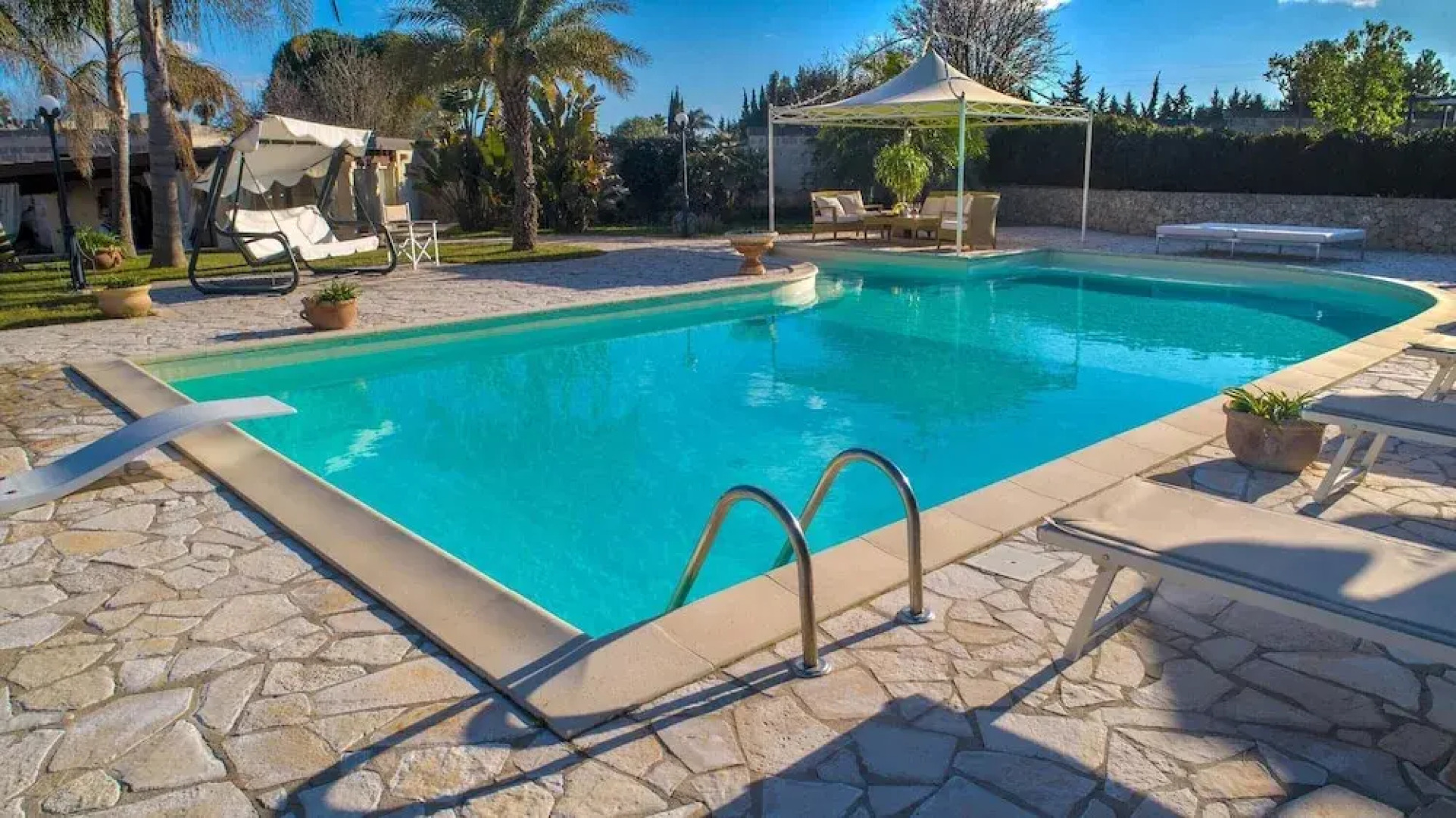 2702 Villa Nicrys by Perle di Puglia