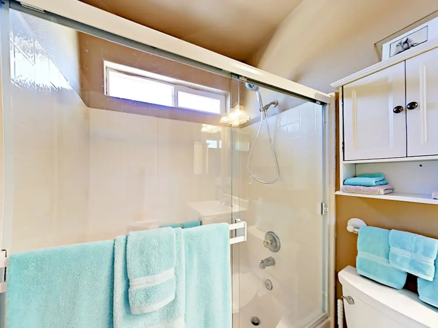 311 Pier Avenue Apartment 2 Bedrooms 1 Bathroom Apts