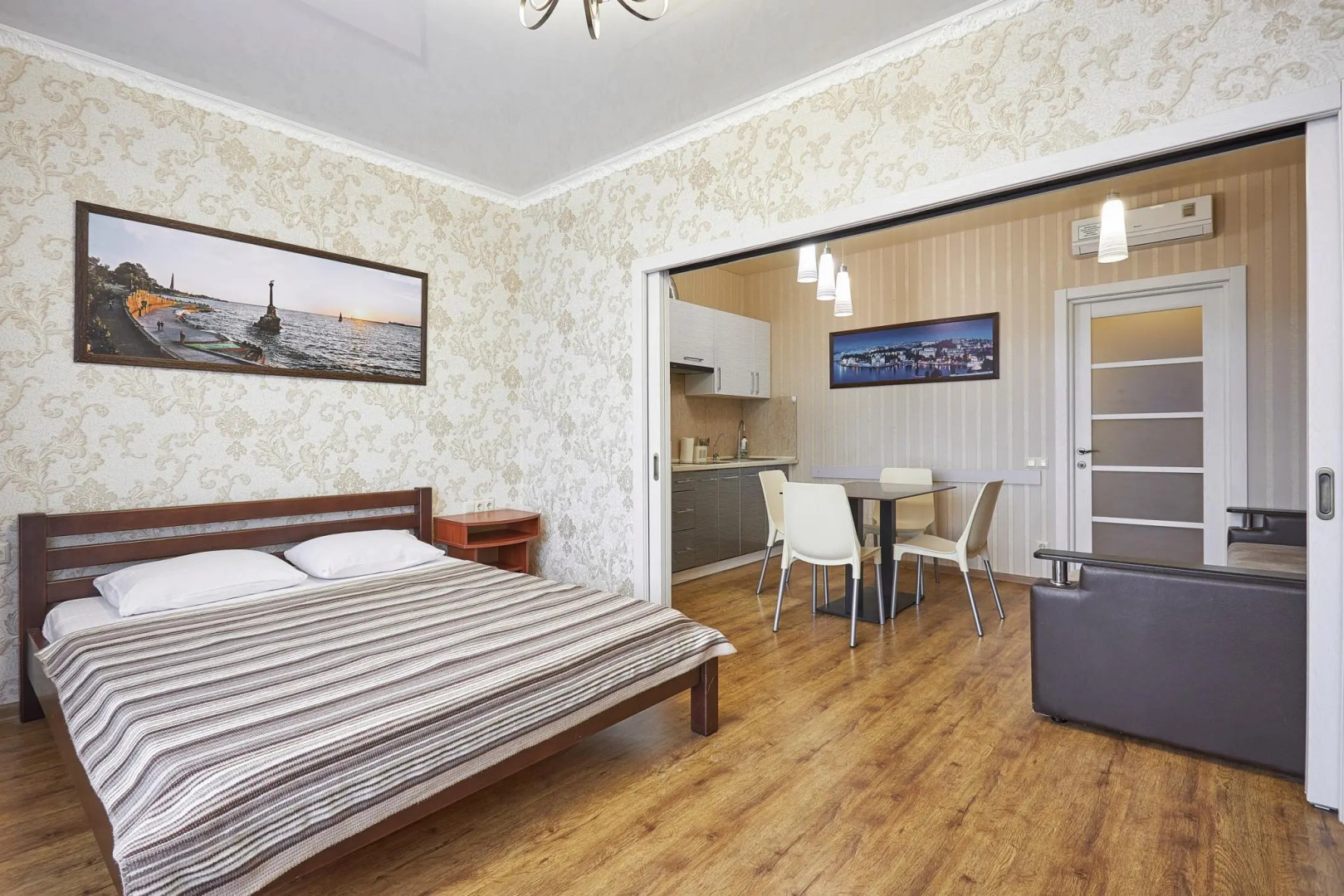 О'МЕГА апартаменты