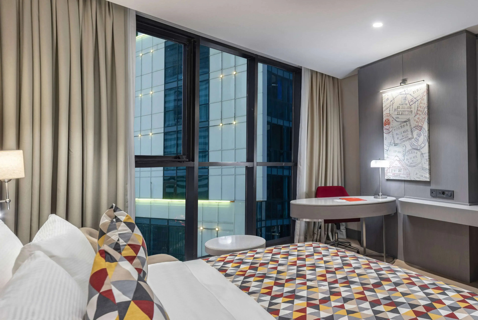 Отель Ramada Plaza By Wyndham Batumi