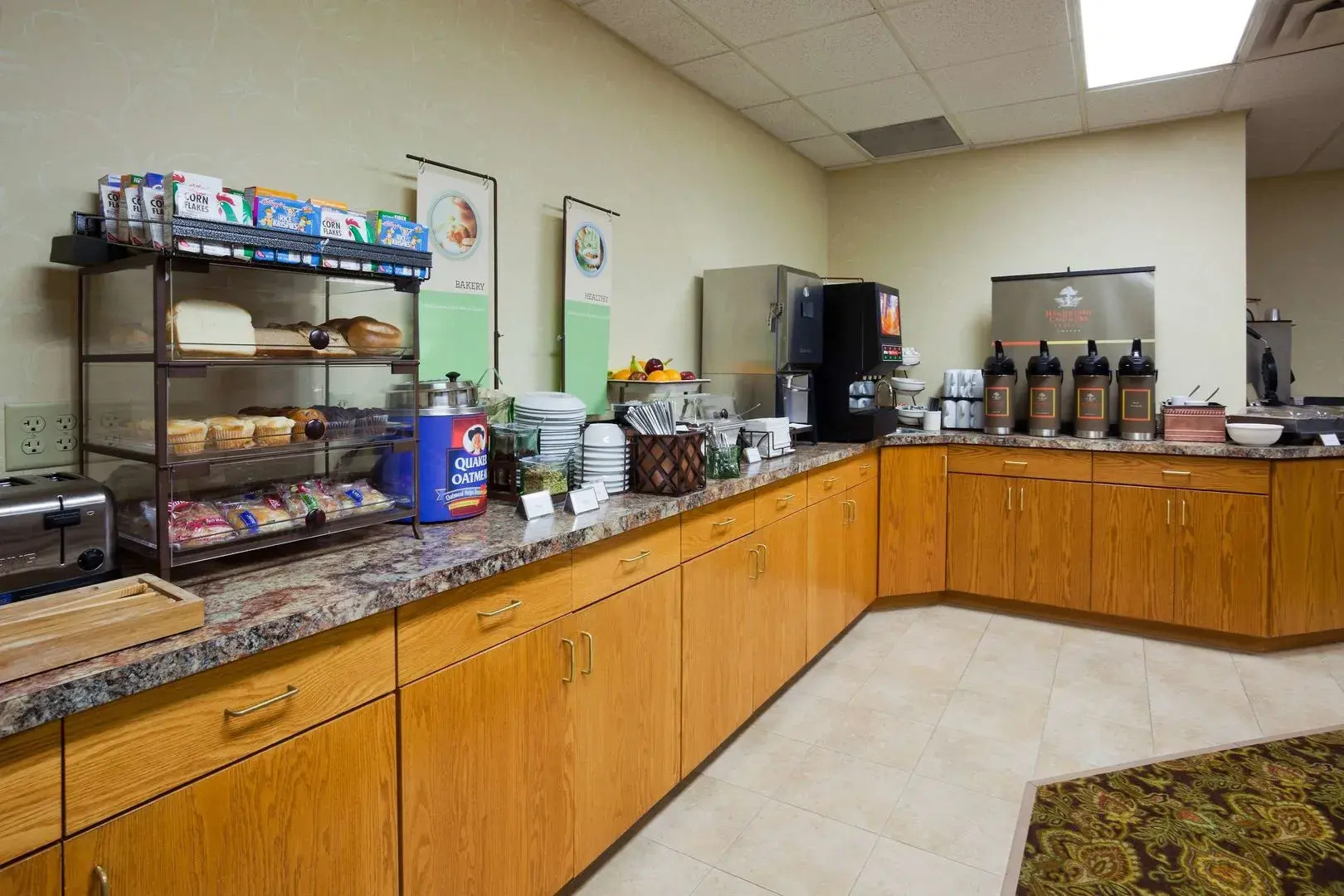 Country Inn & Suites by Radisson, Watertown, SD