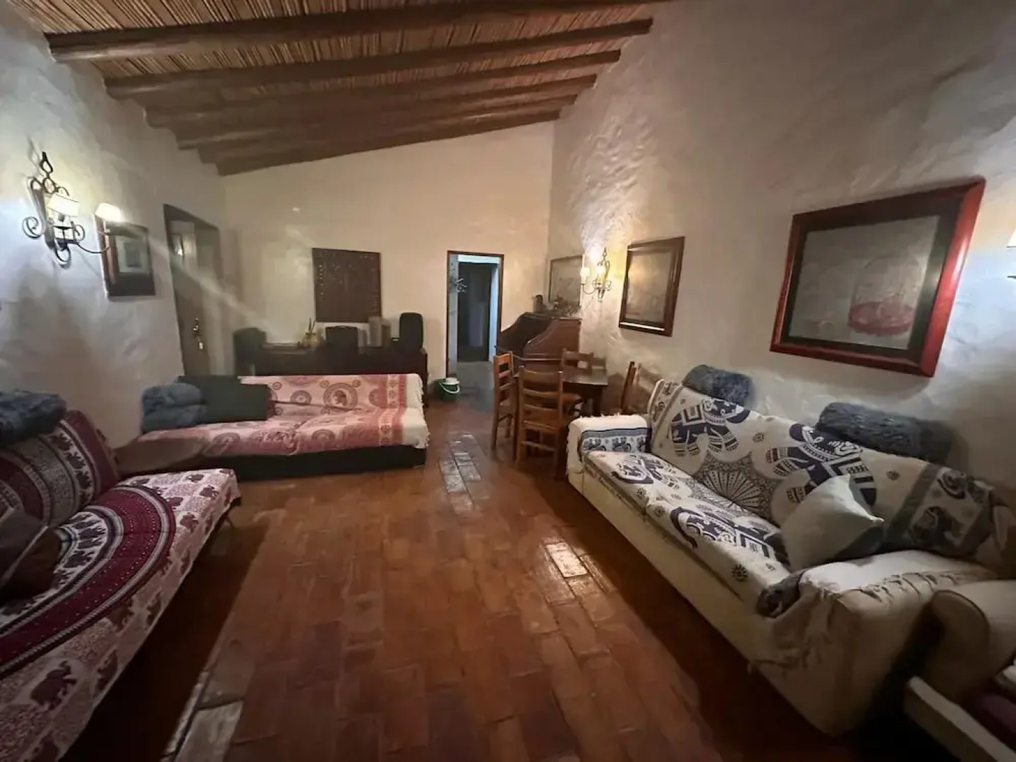 Porches Private Pool Villa 17 Guests