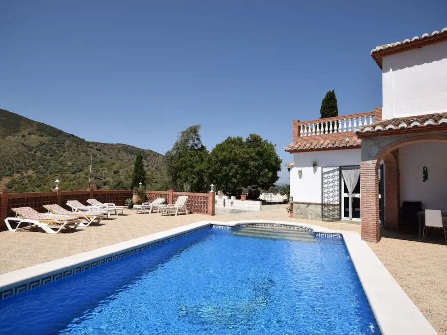 Beautiful Detached Villa Near Arenas With Delightful Terrace and Stunning View